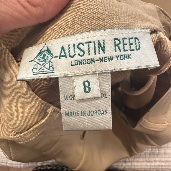 Vintage Austin Reed Wool Skirt Size 8 | 100% Worsted Wool | AS IS - Picture 6 of 10